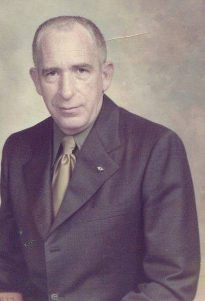 Ray; RB w Masonic pin.jpg